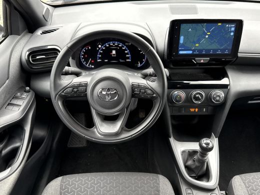 Toyota Yaris Cross 1.5 VVT-I First Edition **NAVIGATIE/ ADAPTIVE CRUISE CONTROL/ PARKEERCAMERA/ KEYLESS/ 36 MAANDEN ... ActivLease financial lease