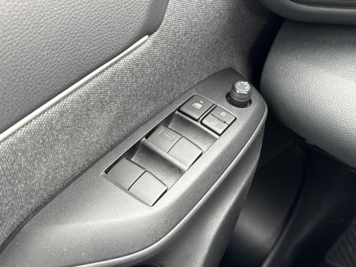 Toyota Yaris Cross 1.5 VVT-I First Edition **NAVIGATIE/ ADAPTIVE CRUISE CONTROL/ PARKEERCAMERA/ KEYLESS/ 36 MAANDEN ... ActivLease financial lease