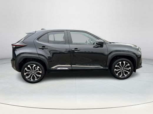 Toyota Yaris Cross 1.5 VVT-I First Edition **NAVIGATIE/ ADAPTIVE CRUISE CONTROL/ PARKEERCAMERA/ KEYLESS/ 36 MAANDEN ... ActivLease financial lease