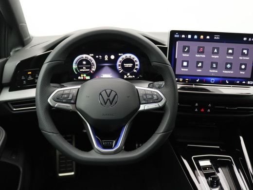 Volkswagen Golf 1.5 eHybrid GTE 272PK DSG Adaptieve Cruise Controle, Side Assist, Achteruitrijcamera, Stoel-Stuur... ActivLease financial lease