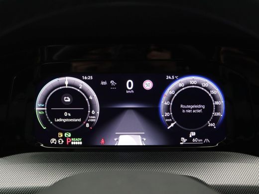 Volkswagen Golf 1.5 eHybrid GTE 272PK DSG Adaptieve Cruise Controle, Side Assist, Achteruitrijcamera, Stoel-Stuur... ActivLease financial lease