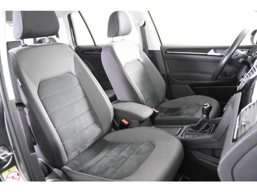 Volkswagen Golf Sportsvan 1.5 TSI ACT Highline *1ste Eigenaar*Leer*Navigatie* ActivLease financial lease