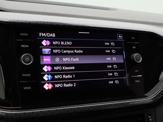 Volkswagen T-Cross 1.5 TSi 150 Pk Automaat Style | Adaptive Cruise | CarPlay | Bluetooth | Achterruitrijcamera | Sto... ActivLease financial lease