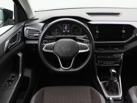 Volkswagen T-Cross 1.5 TSi 150 Pk Automaat Style | Adaptive Cruise | CarPlay | Bluetooth | Achterruitrijcamera | Sto... ActivLease financial lease