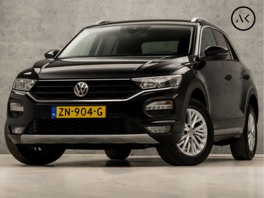 Volkswagen T-Roc 1.0 TSI Sport (APPLE CARPLAY, GROOT NAVI, CLIMATE, ADAPTIVE CRUISE, SPORTSTOELEN, GETINT GLAS, PA... Volkswagen T-Roc 1.0 TSI Sport (APPLE CARPLAY, GROOT NAVI, CLIMATE, ADAPTIVE CRUISE, SPORTSTOELEN, GETINT GLAS, PA...