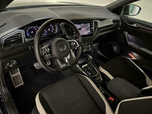 Volkswagen T-Roc 1.5 TSI Sport R-Line Pano CarPlay ACC NAP ActivLease financial lease