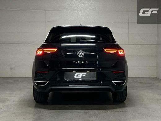 Volkswagen T-Roc 1.5 TSI Sport R-Line Pano CarPlay ACC NAP ActivLease financial lease