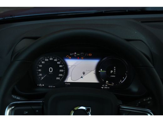 Volvo  XC40 Volvo 1.5 T5 Recharge R-Design | Harman/Kardon | Camera | Stuur/stoelverwarming | BLIS ActivLease financial lease