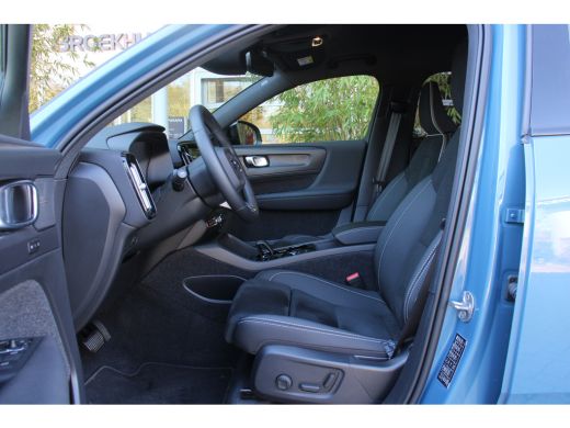 Volvo  XC40 Volvo 1.5 T5 Recharge R-Design | Harman/Kardon | Camera | Stuur/stoelverwarming | BLIS ActivLease financial lease