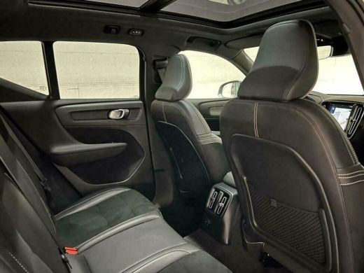 Volvo  XC40 1.5 T5 Recharge R-Design Pano Cruise Camera Trekh ActivLease financial lease