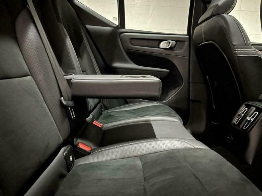 Volvo  XC40 1.5 T5 Recharge R-Design Pano Cruise Camera Trekh ActivLease financial lease