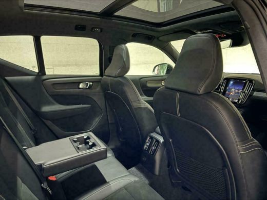 Volvo  XC40 1.5 T5 Recharge R-Design Pano Cruise Camera Trekh ActivLease financial lease
