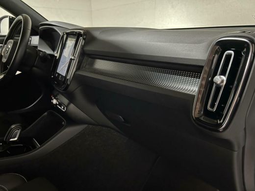 Volvo  XC40 1.5 T5 Recharge R-Design Pano Navi Camera Cruise ActivLease financial lease