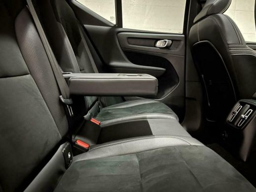 Volvo  XC40 1.5 T5 Recharge R-Design Pano Navi Camera Cruise ActivLease financial lease