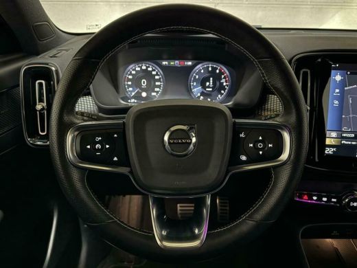 Volvo  XC40 1.5 T5 Recharge R-Design Pano Navi Camera Cruise ActivLease financial lease