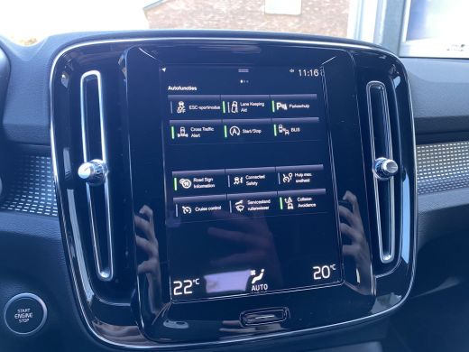 Volvo  XC40 T3 163PK R-Design |ADAPTIEVE CRUISE CONTROL| |COMFORT STOELEN| NAVIGATIE| LED KOPLAMPEN| PARKEERS... ActivLease financial lease