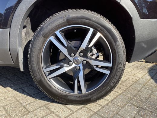 Volvo  XC40 T3 163PK R-Design |ADAPTIEVE CRUISE CONTROL| |COMFORT STOELEN| NAVIGATIE| LED KOPLAMPEN| PARKEERS... ActivLease financial lease