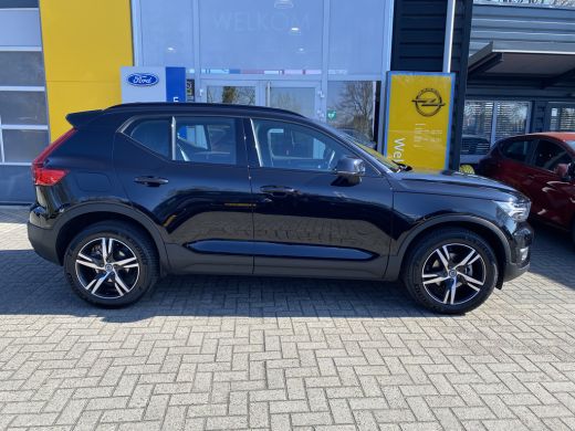 Volvo  XC40 T3 163PK R-Design |ADAPTIEVE CRUISE CONTROL| |COMFORT STOELEN| NAVIGATIE| LED KOPLAMPEN| PARKEERS... ActivLease financial lease