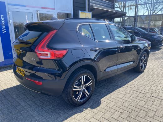 Volvo  XC40 T3 163PK R-Design |ADAPTIEVE CRUISE CONTROL| |COMFORT STOELEN| NAVIGATIE| LED KOPLAMPEN| PARKEERS... ActivLease financial lease