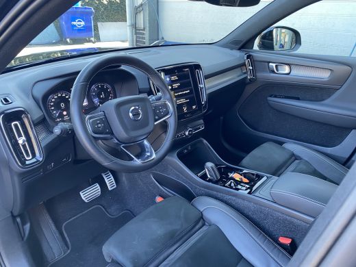 Volvo  XC40 T3 163PK R-Design |ADAPTIEVE CRUISE CONTROL| |COMFORT STOELEN| NAVIGATIE| LED KOPLAMPEN| PARKEERS... ActivLease financial lease