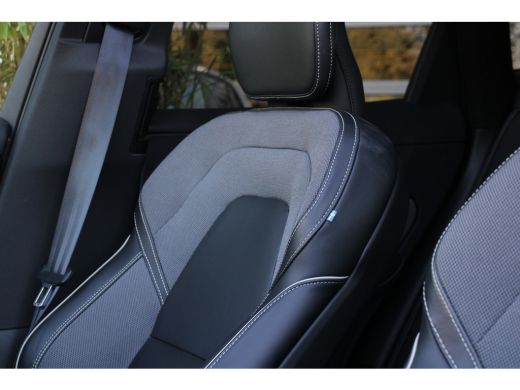 Volvo  XC60 Volvo 2.0 T6 Plug-in hybrid AWD R-Design | Harman/Kardon | 360 Camera | Panoramadak | Memory ActivLease financial lease