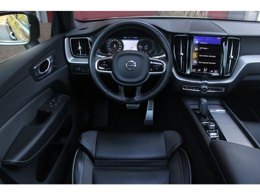 Volvo  XC60 Volvo T6 AWD R-Design | Trekhaak | Adaptive Cruise | Panoramadak ActivLease financial lease