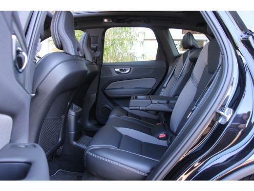 Volvo  XC60 Volvo T6 AWD R-Design | Trekhaak | Adaptive Cruise | Panoramadak ActivLease financial lease