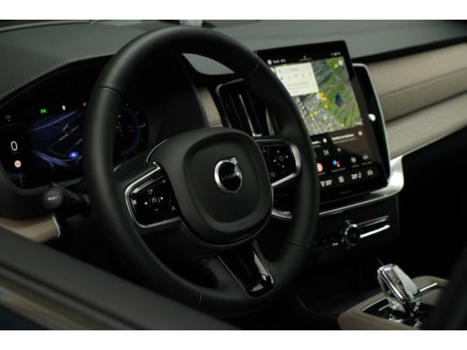 Volvo  XC90 Volvo T8 AWD Ultra Bright | HEICO SPORTIV | Sportuitlaat | Luchtvering | Bowers & Wilkins | Massa... ActivLease financial lease