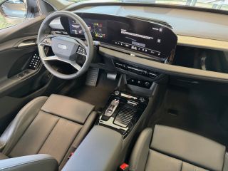 Audi Q6 e-tron performance 100kWh 306pk Advanced edition | Dodehoeksensoren | Adaptive cruise control | Extra ge...
