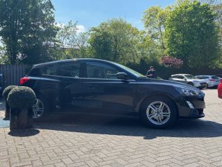 Ford Focus 1.0EB HYBRID | NL-AUTO! | DEALER OH!  | PARK SENS V+A | PERFECTE STAAT! | NAVI | CLIMA | CRUISE |...