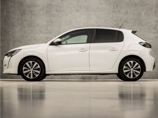 Peugeot 208 1.2 PureTech Sport (APPLE CARPLAY, GROOT NAVI, GETINT GLAS, DAB+, SPORTSTOELEN, CRUISE, PARKEERSE...