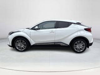 Toyota C-HR 2.0 Hybrid Executive **NAVIGATIE/ JBL/ DODEHOEKDETECTIE/ STOELVERWARMING/ 36 MAANDEN GARANTIE**
