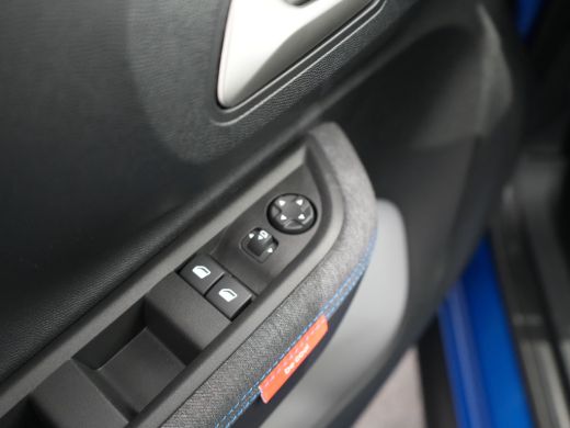 Citroën ë-C3 Plus | Boordlader 11kW - 3 fasen | Dagrijverlichting | Koplampen met ECO LED verlichting ActivLease financial lease