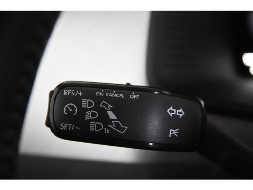 Skoda Kodiaq 1.5 TSI Clever *1ste Eigenaar*Stoelverwarming*Navigatie*PDC* ActivLease financial lease