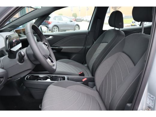 Volkswagen ID.3 Volkswagen Pure Business | Achterlichten LED | Airconditioning automatisch, 2-zone (Climatronic) ... ActivLease financial lease