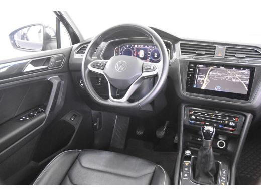 Volkswagen Tiguan 1.5 TSI Life *1ste Eigenaar*Leer*Panoramadak*Memory* ActivLease financial lease