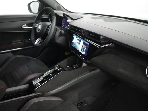 Alfa Romeo Junior Alfa Romeo Veloce | SABELT sportstoelen | Sportpakket | 20 inch velgen | Stoelverwarming | Techno... ActivLease financial lease