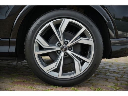 Audi Q4 Sportback e-tron S edition e-tron 45 82 kWh 210 kW / 286 PK Sportback Elektr. aandrijving qu ActivLease financial lease