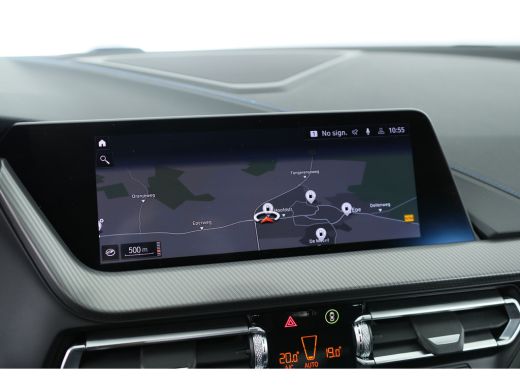 BMW 1 Serie 118i Business Edition M-Sport | Led | Climate Control | Parkeersensoren | Navigatie | Apple Carpl... ActivLease financial lease