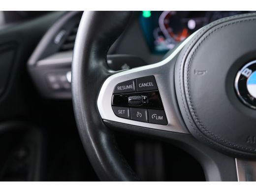 BMW 1 Serie 118i Business Edition M-Sport | Led | Climate Control | Parkeersensoren | Navigatie | Apple Carpl... ActivLease financial lease