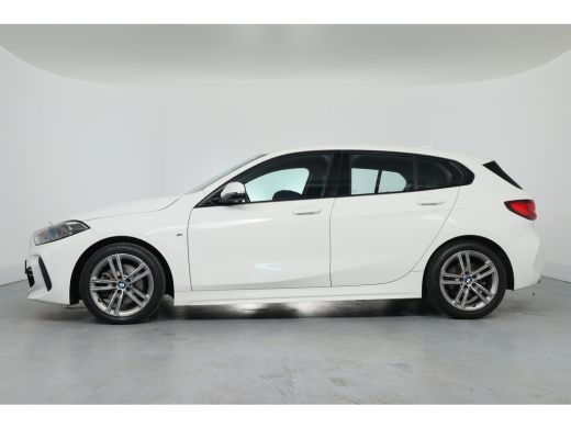 BMW 1 Serie 118i Business Edition M-Sport | Led | Climate Control | Parkeersensoren | Navigatie | Apple Carpl... ActivLease financial lease