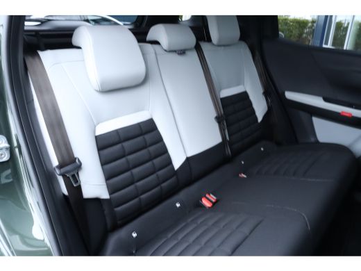 Citroën Ë-C3 Aircross Citroen Max 113pk 44 kWh | DIRECT LEVERBAAR!! | Dodehoek | Cruise Control | Camera | Navigatie | ... ActivLease financial lease