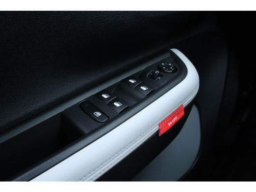 Citroën Ë-C3 Aircross Citroen Max 113pk 44 kWh | DIRECT LEVERBAAR!! | Dodehoek | Cruise Control | Camera | Navigatie | ... ActivLease financial lease