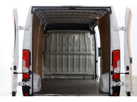 Fiat Ducato 2.3 MultiJet 120pk L3H2 Airco/Navi/Camera 01-2021 ActivLease financial lease
