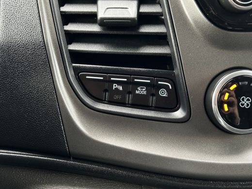 Ford Transit Custom 2.0 TDCI L1H1 Trend / 1e EIG. / INRICHTING / AIRCO / CRUISE / NAVI / 3 - ZITS ActivLease financial lease