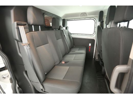 Ford Transit Custom 2.0 TDCI L2H1 Dubbele Cabine 6 Persoons Airco Cruise Camera Carplay Navigatie PDC LED Trekhaak ActivLease financial lease