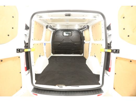Ford Transit Custom 280 2.0 TDCI L1H1 170PK Automaat Airco Camera Cruise Carplay LED 3 Persoons PDC 16"LMV Trekhaak ActivLease financial lease