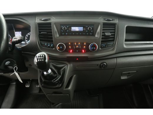 Ford Transit Custom 280 2.0 TDCI L1H1 Airco LED Cruise Trekhaak 3 Persoons PDC Stoelverwarming Elektrpakket ActivLease financial lease