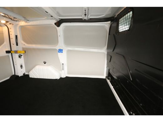 Ford Transit Custom 280 2.0 TDCI L1H1 Airco LED Cruise Trekhaak 3 Persoons PDC Stoelverwarming Elektrpakket ActivLease financial lease