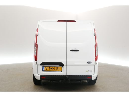Ford Transit Custom 280 2.0 TDCI L1H1 Limited Airco Camera Cruise Navigatie 3 Persoons PDC LED Stoelverw. Trekhaak ActivLease financial lease